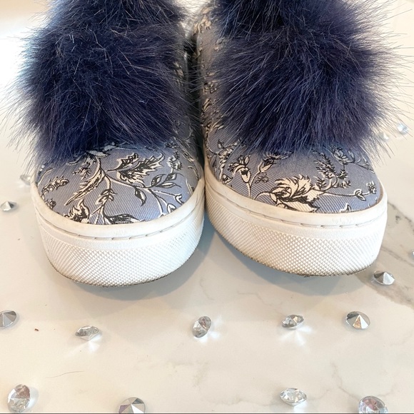 Sam Edelman Pom Slides - Picture 4 of 7